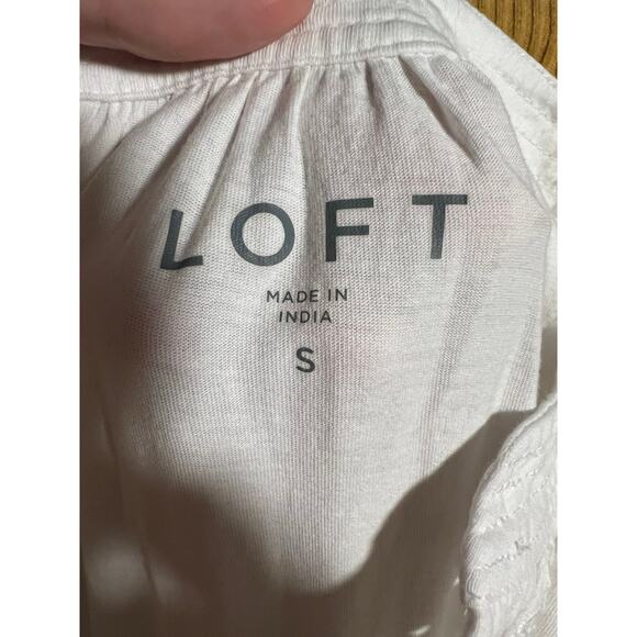 LOFT Women's Eyelet Short Sleeve Split Neck Knit Mixed Media Blouse White Size S - Picture 10 of 11